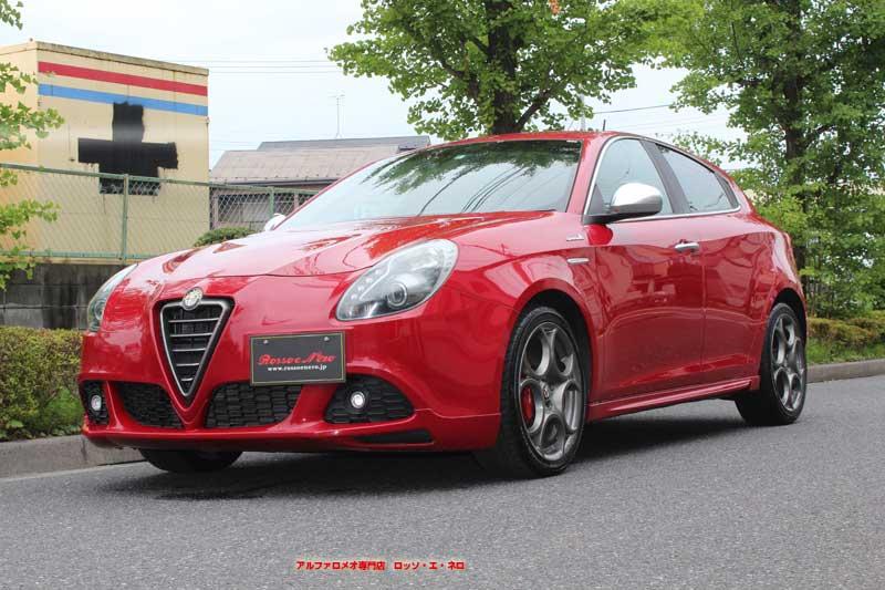 新入荷】 アルファロメオジュリエッタ スポルティーバー 赤・18インチ 