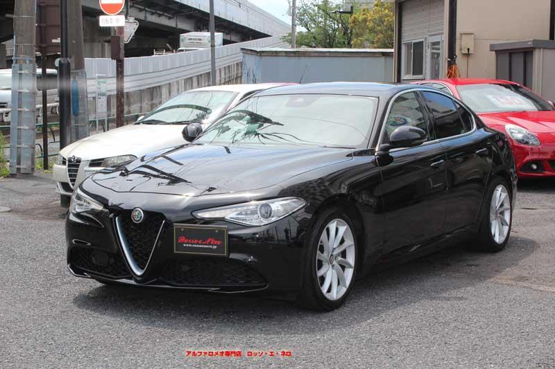 アルファロメオ ジュリア・スーパー ブラック・31000キロ